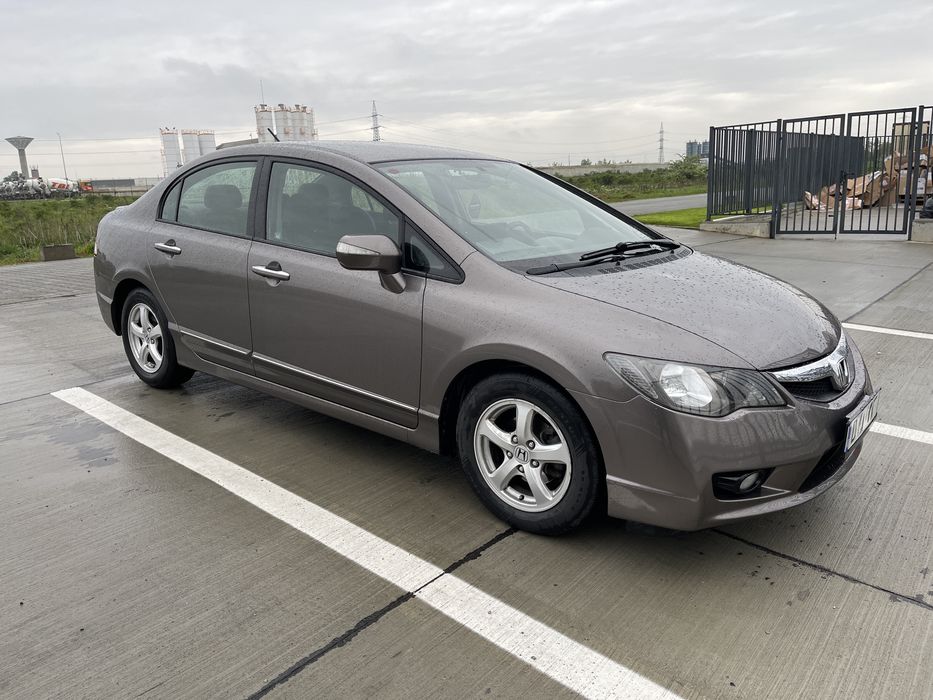 Honda Civic Hybrid 1.3 IMA FD3 116 CP