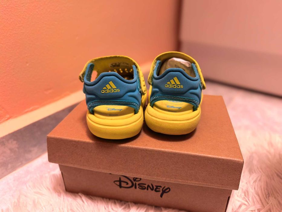 Детски обувки адидас