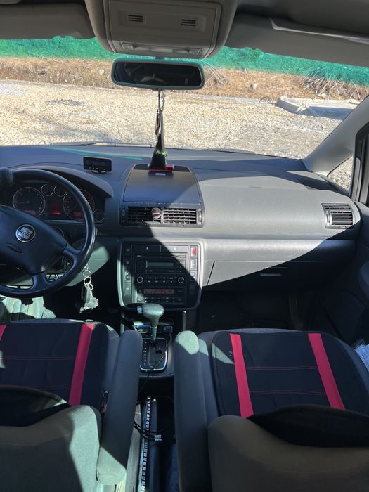 Seat alhambra 7 locuri