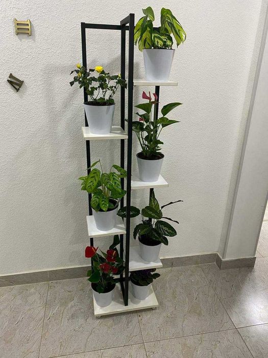 Полка для растений