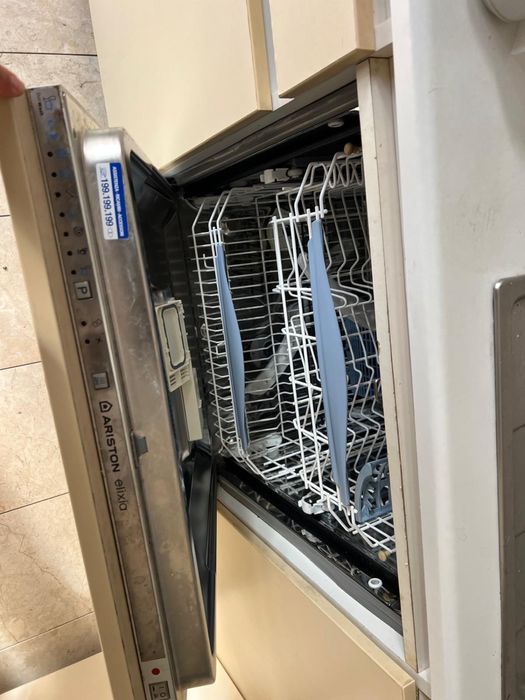 Bucatarie complet echipata