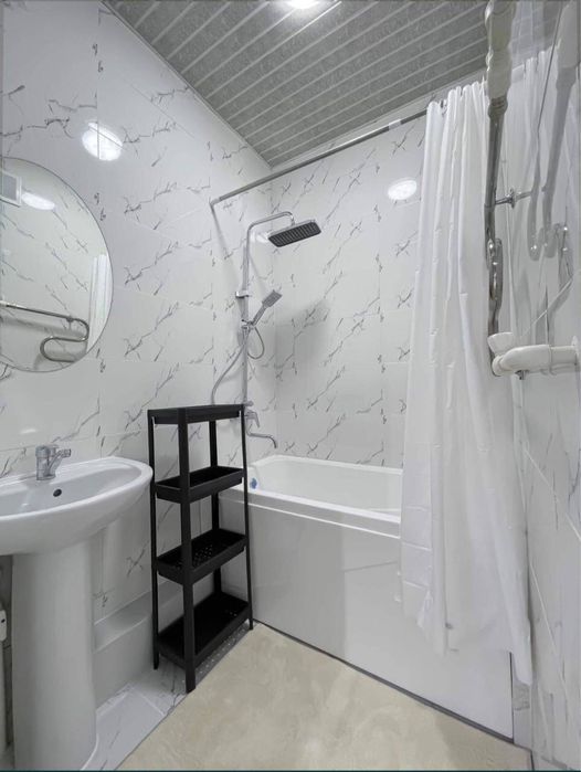 Продается квартира в Яшнабадском районе  ориентир Лукоиол