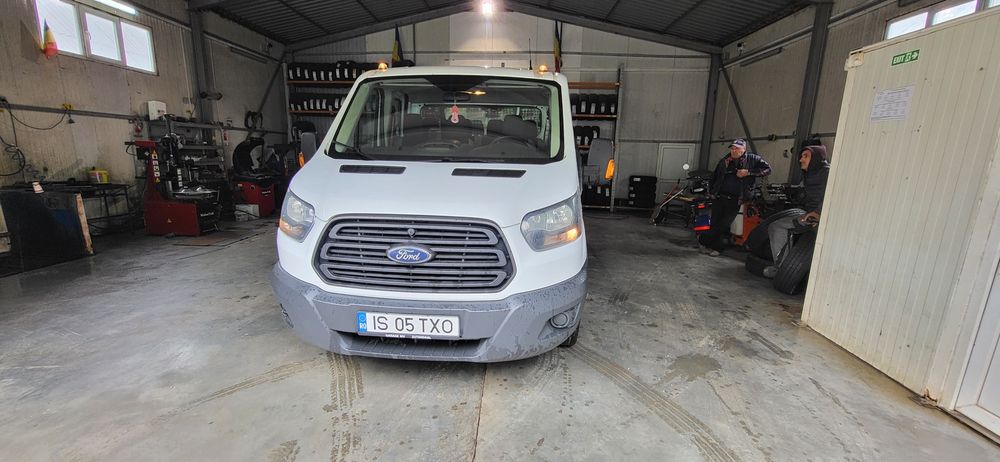 Ford transit doka 7 locuri