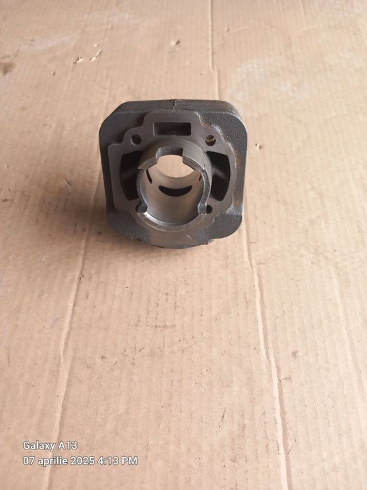Cilindru piaggio zip,nrg/Far scuter.