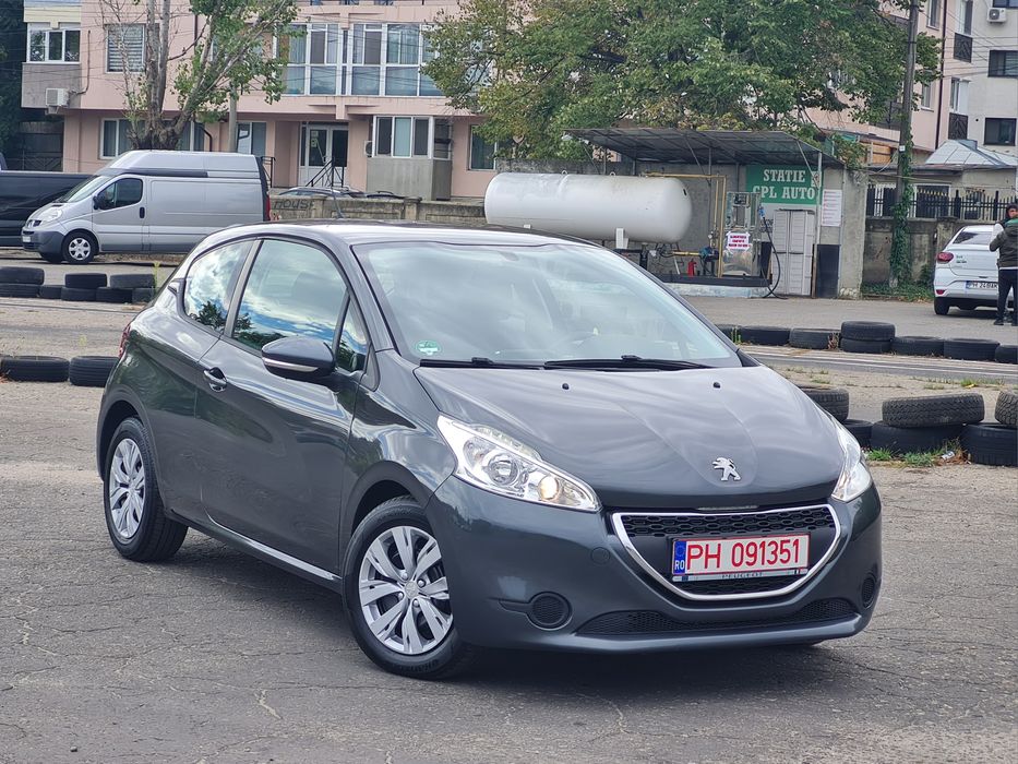 Peugeot 208 * 2015 * 1.6 eHDI * Euro5 * Import Germania * IMPECABILĂ