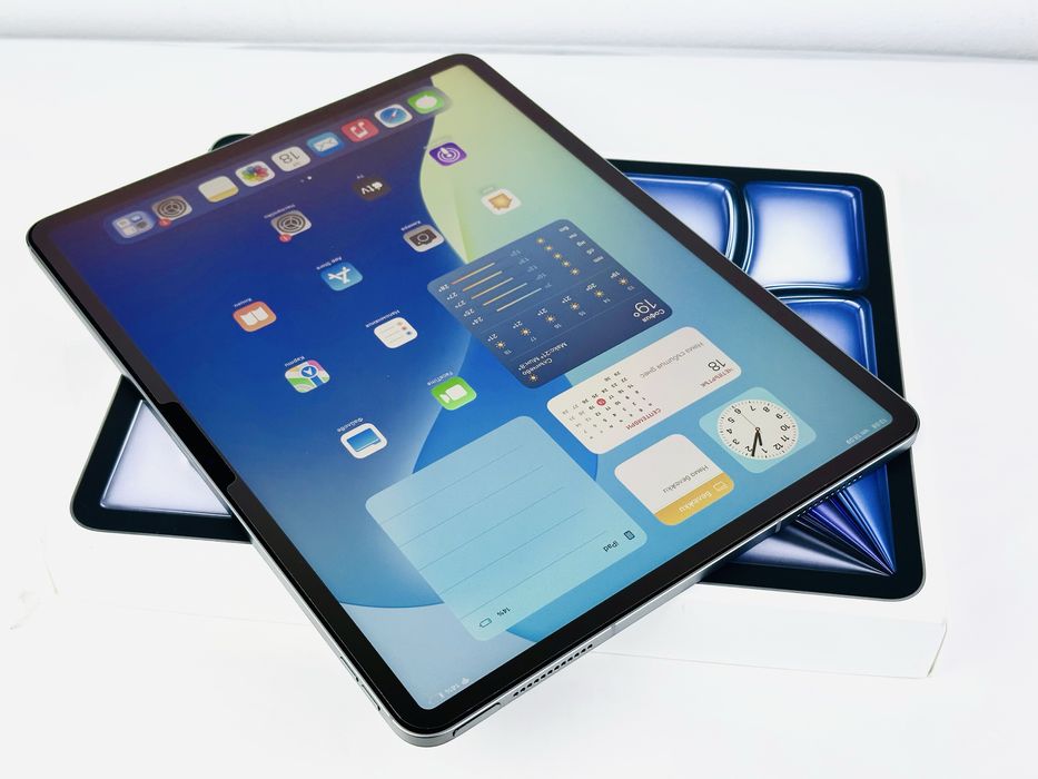 НОВ! Apple iPad Air 13" M3 2025 128GB Wifi + Cellular Гаранция!