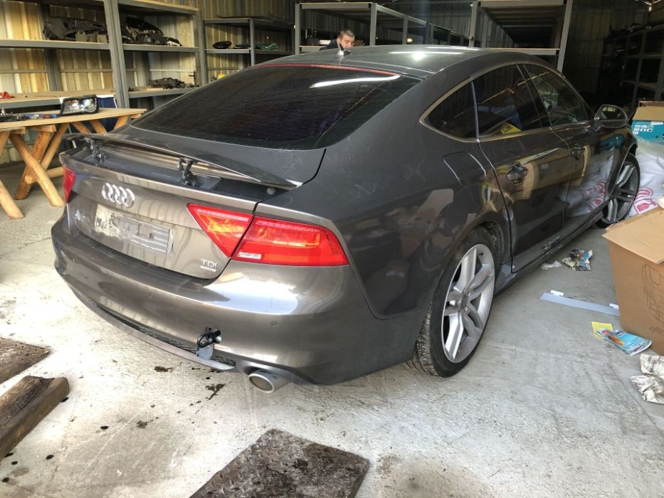 Dezmembrari dezmembrez piese audi a7 4g 2012 cdu 3000d 4x4 245cp