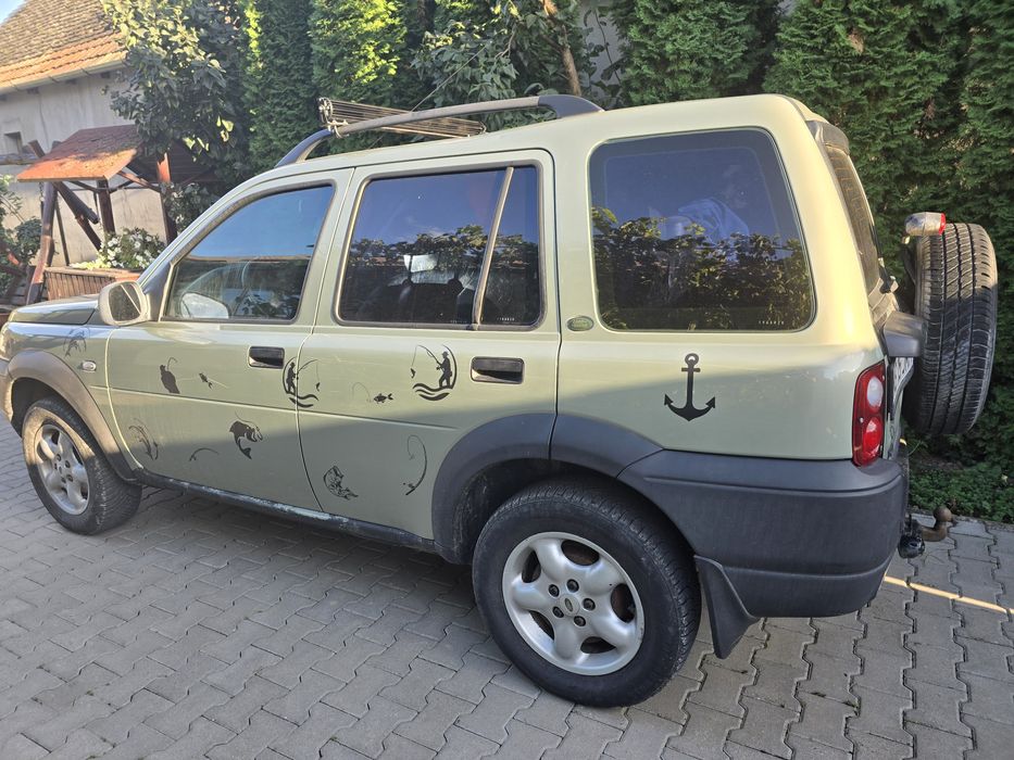 Land Rover Freelender 2.0D înmatriculată