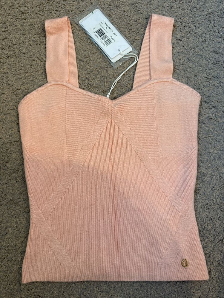 Нови Топове и ризи Avin, Guess, Zara