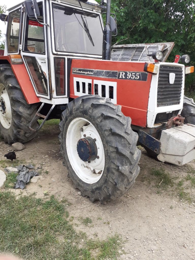 De vânzare tractor