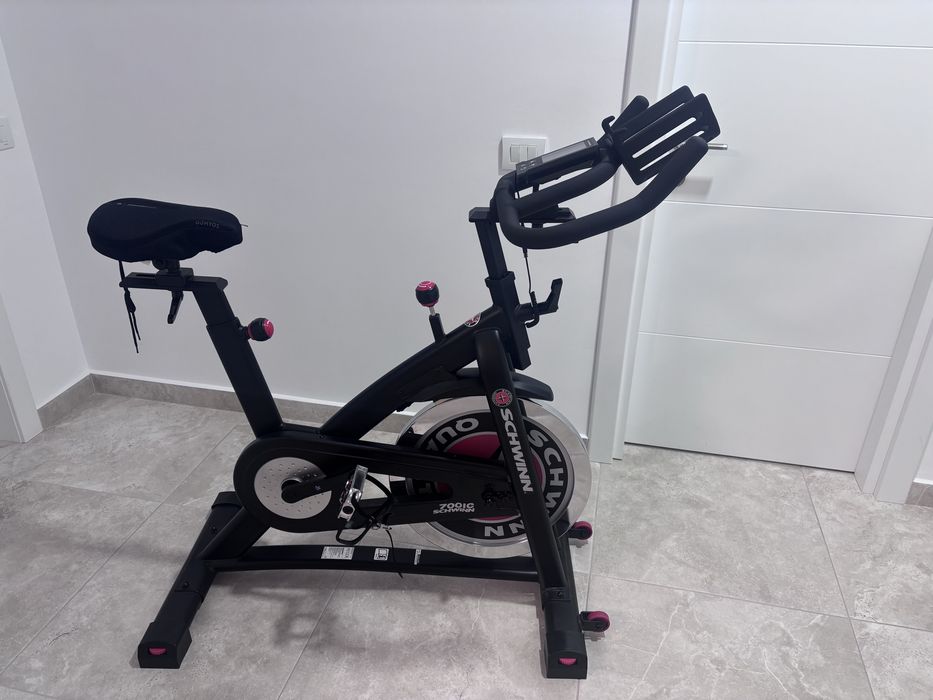 Bicicleta cycling SCHWINN 700ic