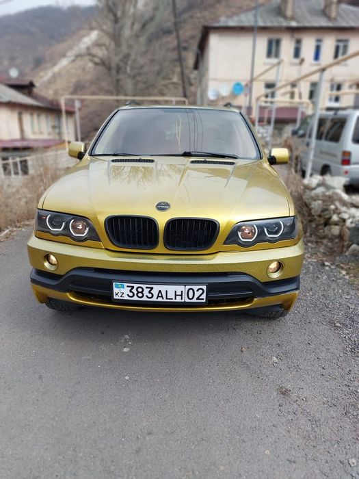 Авто BMW  X5. 2001 г
