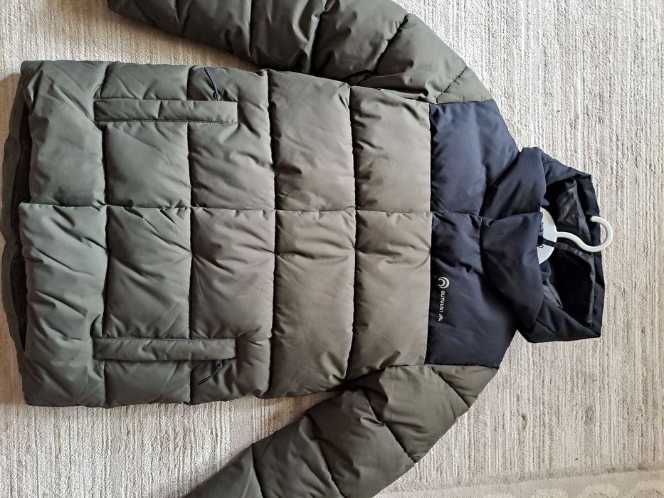 Продам зимнюю куртку Outventure на подростка