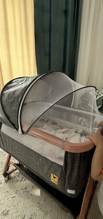 Продам кровать манеж