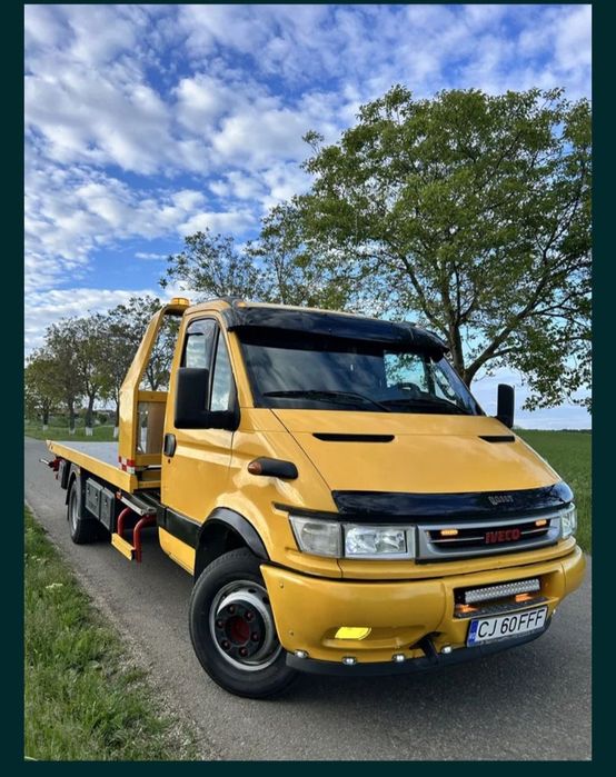 Autoplatforma hidraulica iveco daily