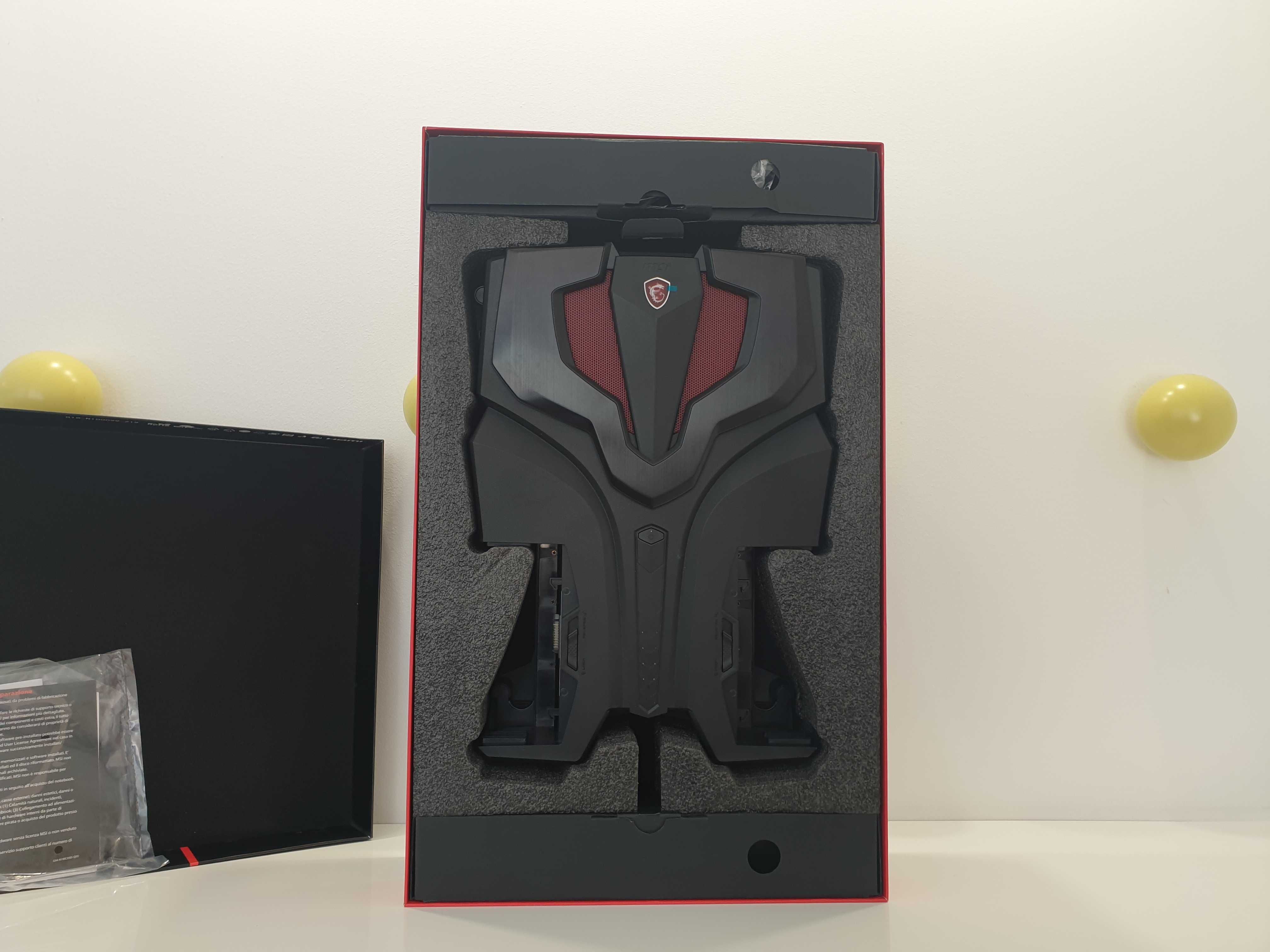 Раница-компютър MSI VR One 7RD Backpack Computer