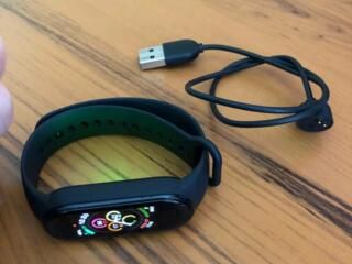 Часы Mi Band 5  в хорошем состоянии.