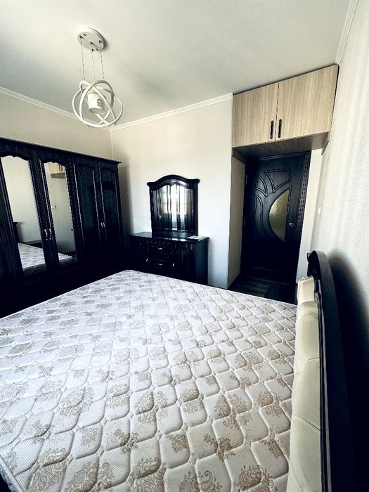 Olmazor tumani Sebzor dahasi 2-xonalik uy ijaraga