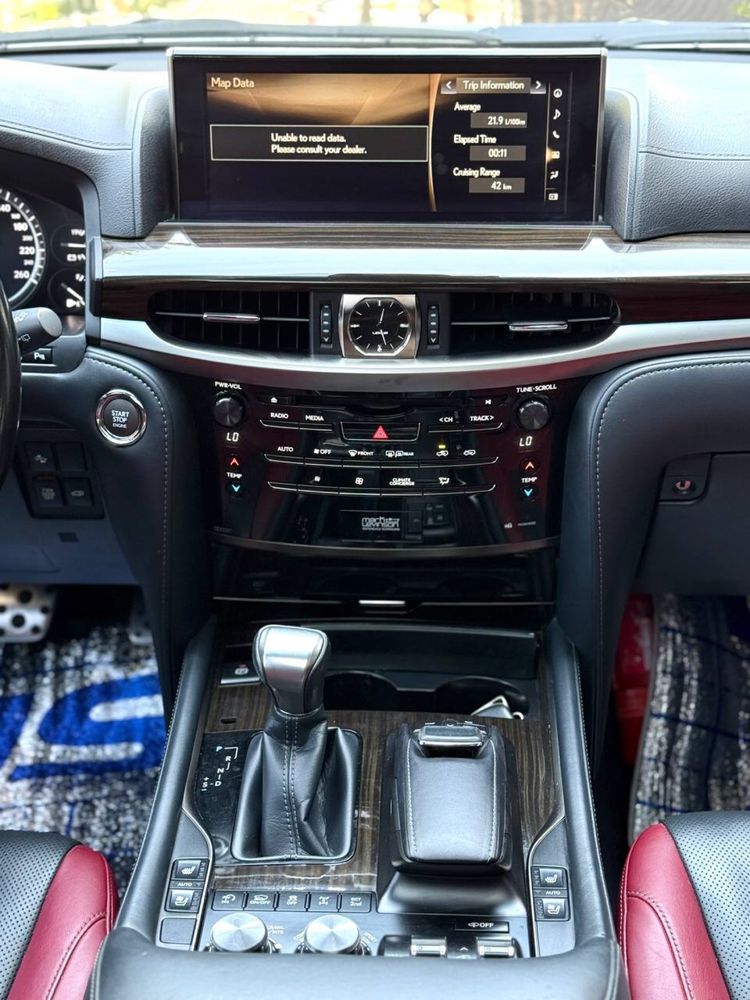 Lexsus LX 570 Super Sport