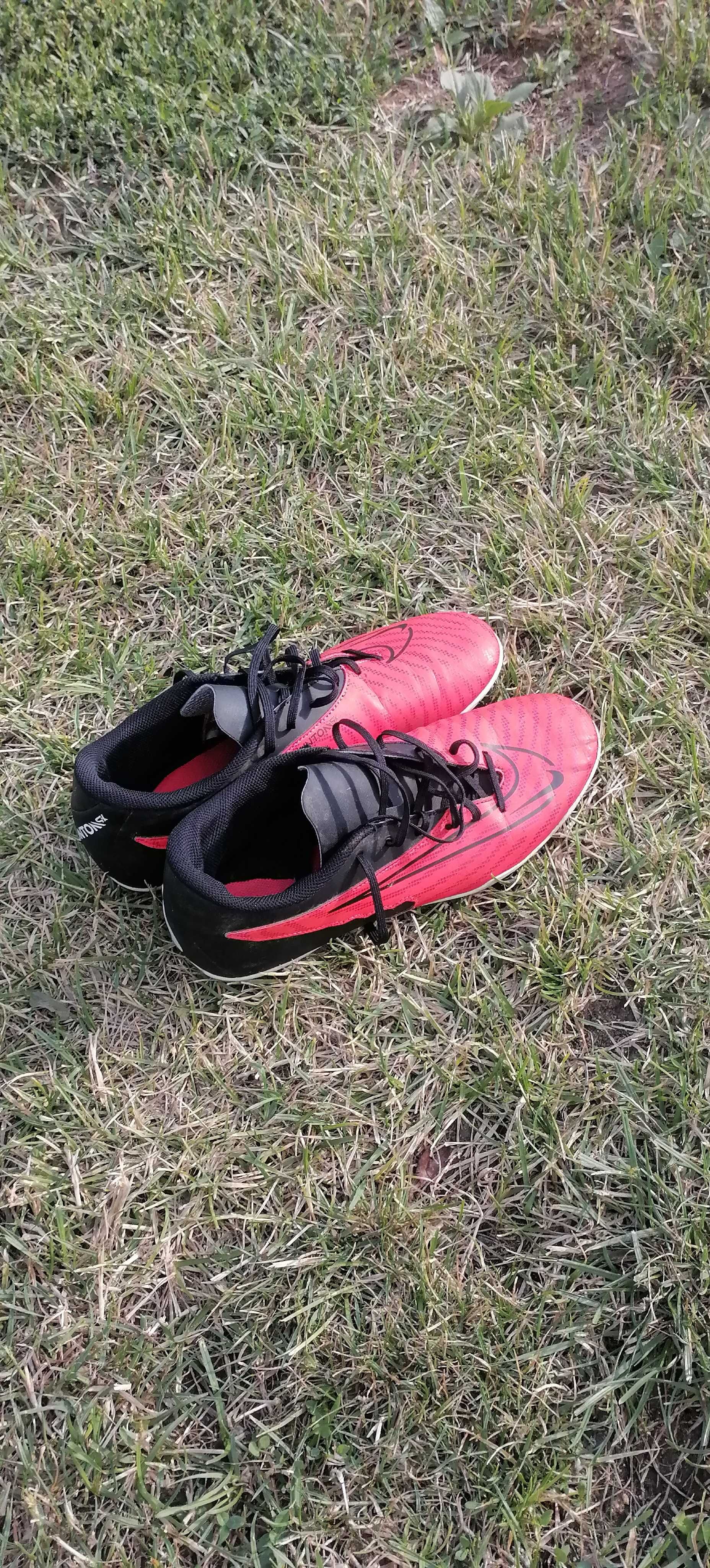 Ghete de fotbal elit, pro, academy