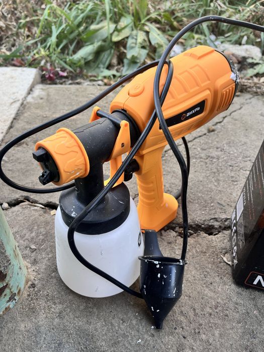 Краскопульт электрический