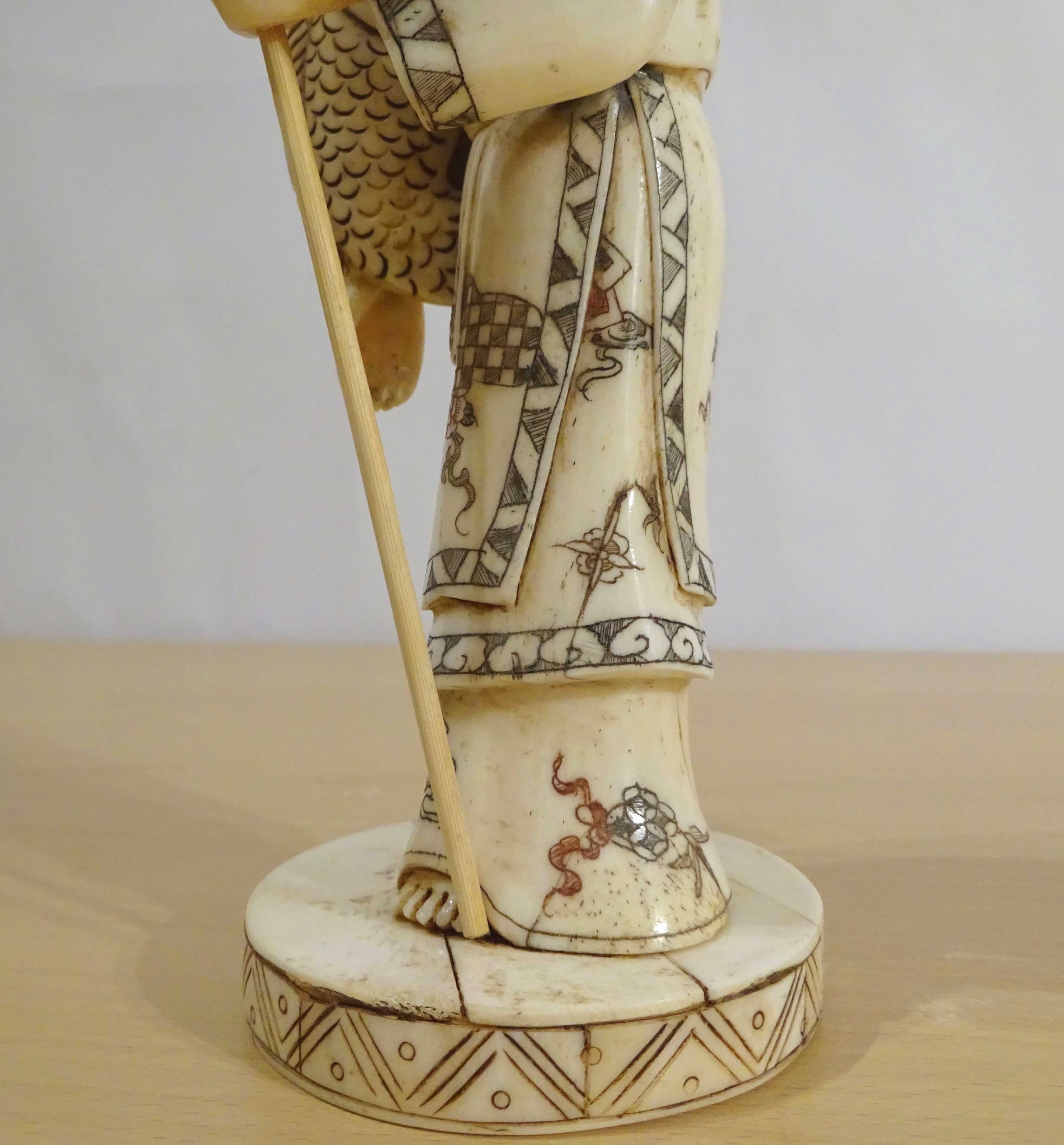 Statueta asiatica Feng Shui sculptata manual - Nobil cu Crapul norocos