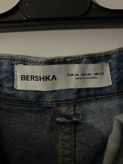 BERSHKA широки дънки