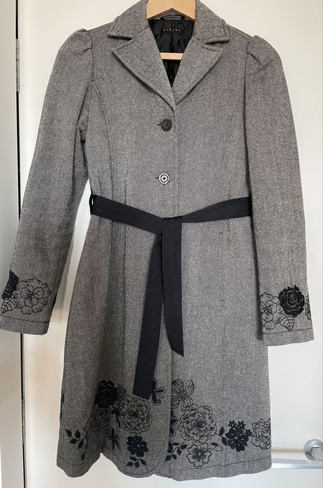 Дамско палто Sisley размер S