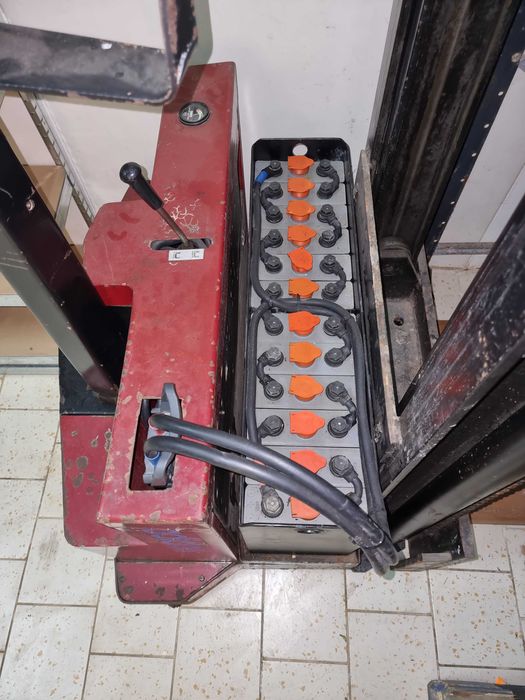 Стакер Балканкар - Електрическа палетна количка