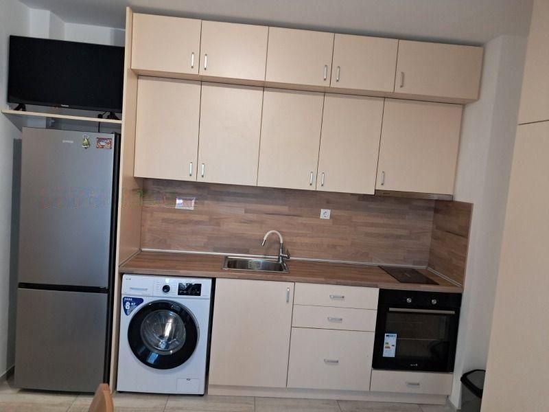 Дава се под наем Двустаен апартамент в София, Обеля - 50 кв.м за 550 € - Снимка #1