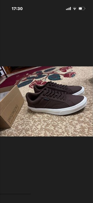 Крассовки новые с хорошим качеством