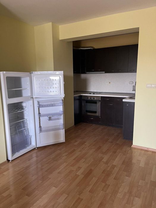 Четиристаен апартамент под наем в кв. Каменица 2