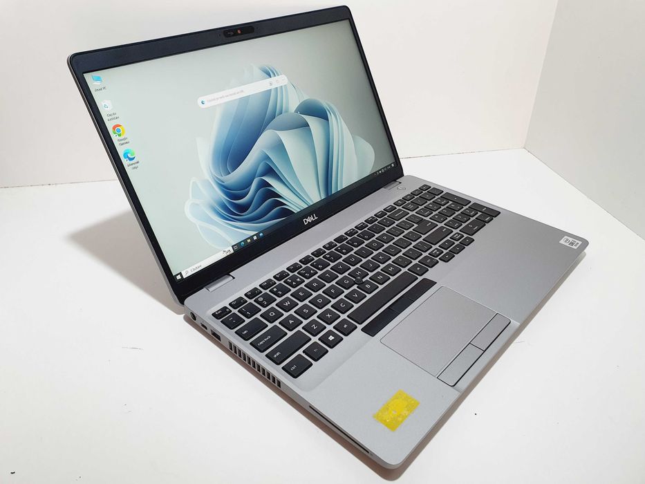 Workstation Dell Precision 3551