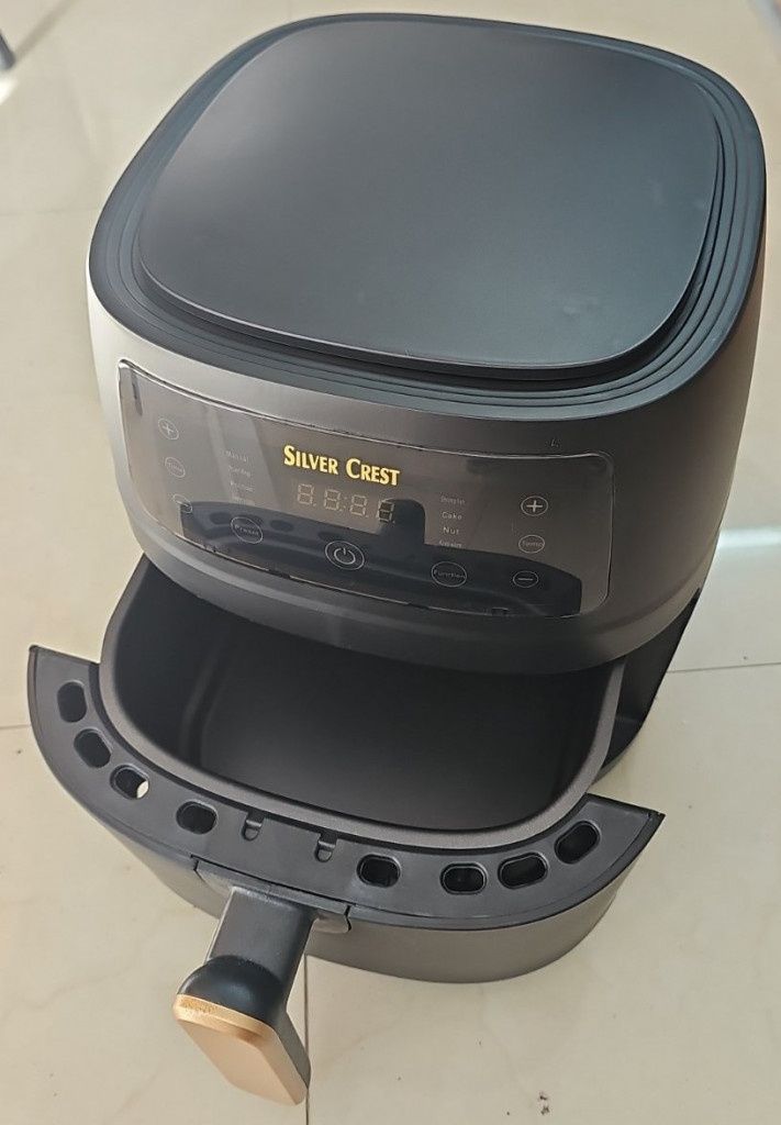 Уред за готвене с горещ въздух Silver Crest S-18, 8 литра, 2400W - ПРО