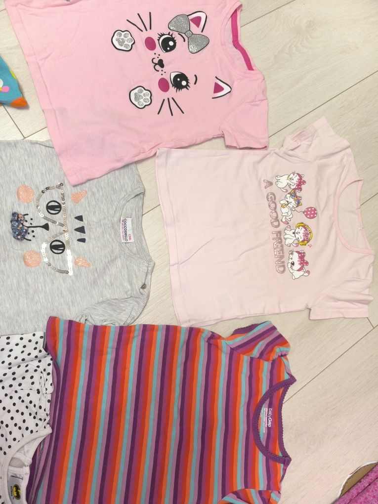 Голям лот летни дрешки 98-104см Next,Gap,HM,Zara