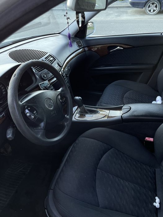 Mercedes E Class 270 CDI