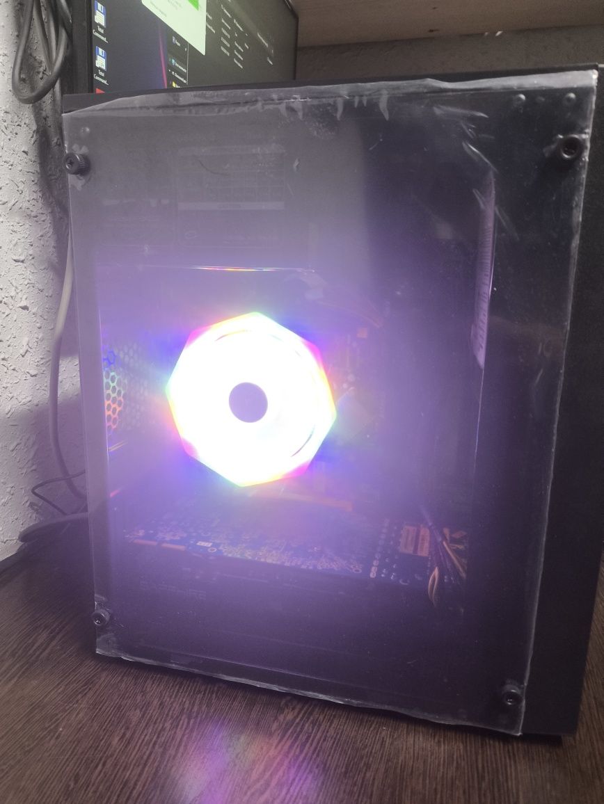 Biostar H81+i5 4590+16Gb+R9 280 3Gb