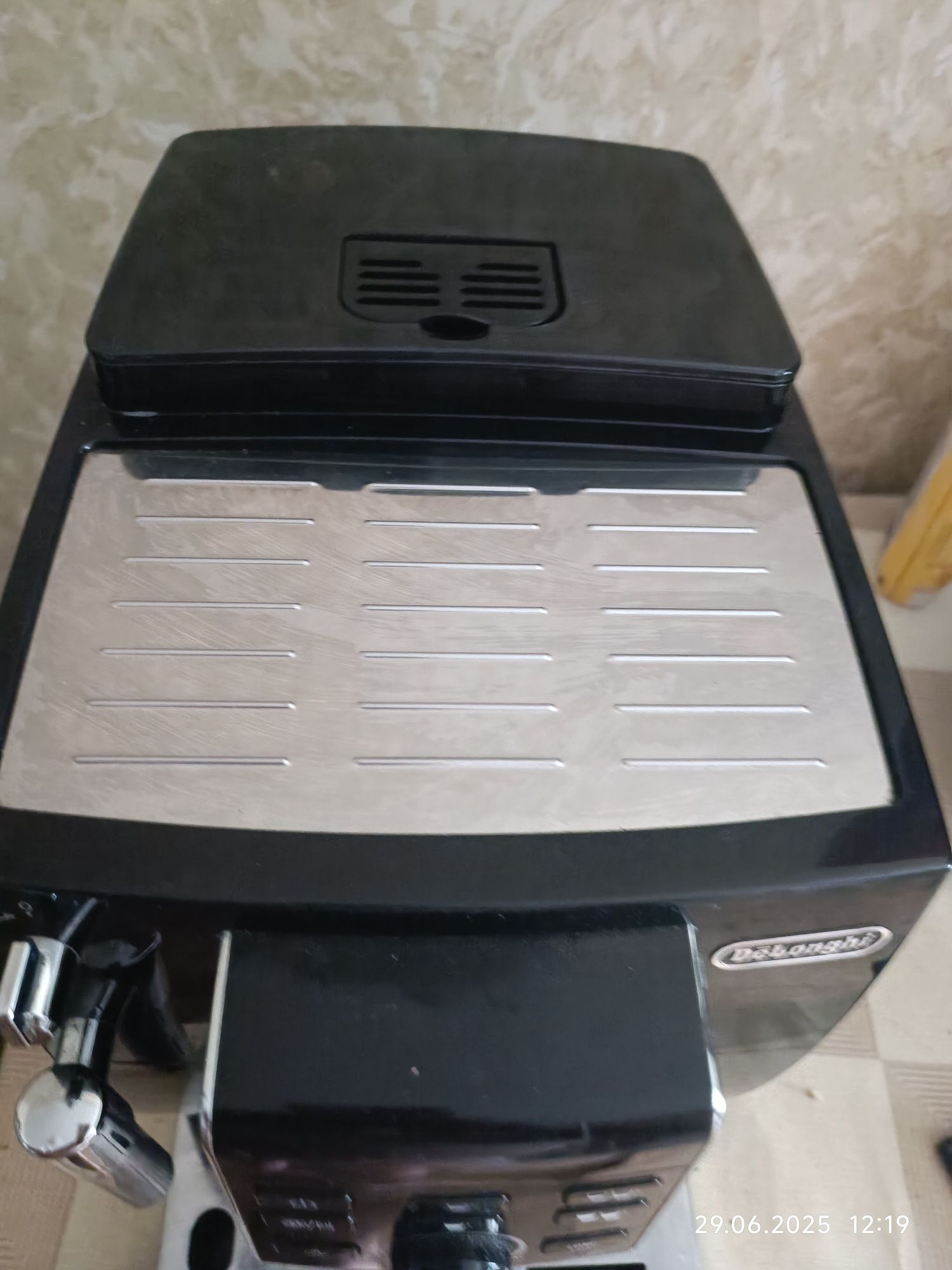 De'Longhi ECAM 13.113.B Magnifica Eco