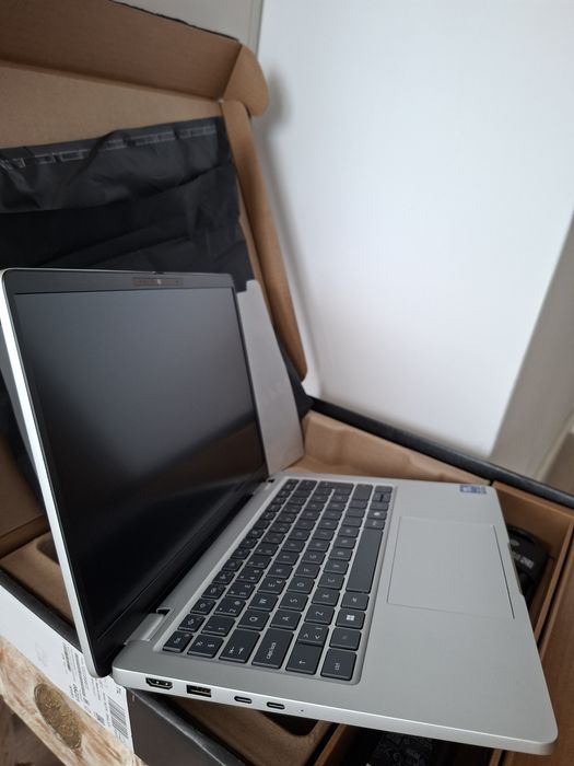 NOU! Dell PRO 13 Plus, 13.3"Fhd+,Ultra 5 235U, 32Gb, 512Ssd