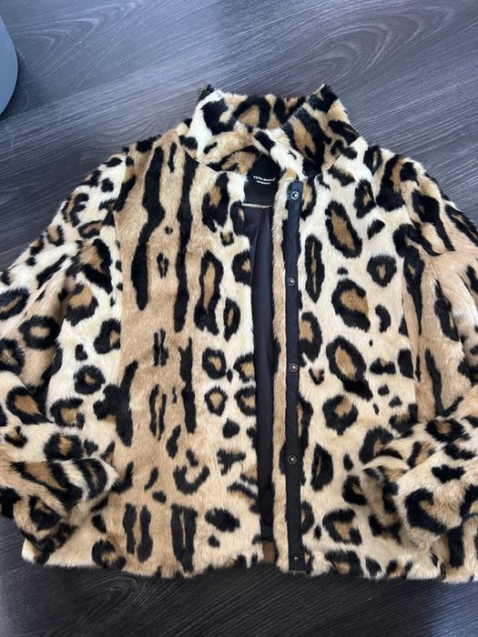 Дамско късо палто леопардов принт vero moda