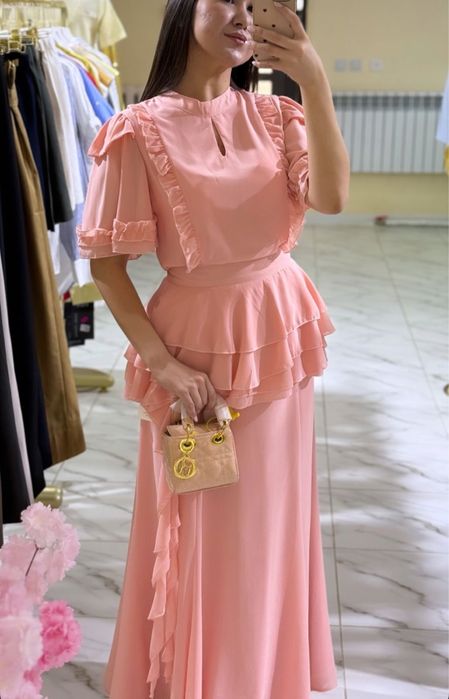 Платье отличное состояние