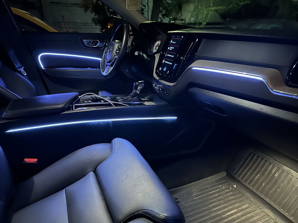 Montez  Lumini / lumina ambientale Led auto   symphony