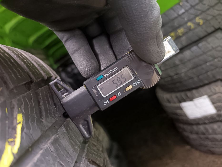 Anvelope MS iarna 235 65 17 continental 2022 5mm