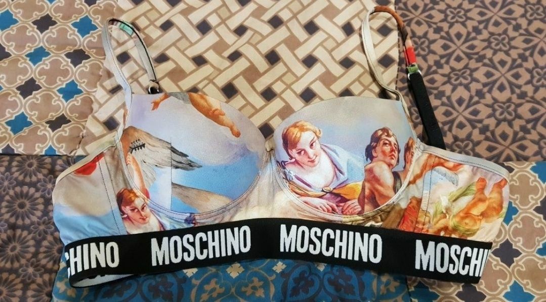 Цели бански,Комплект Moschino и италиянски бански с кристали