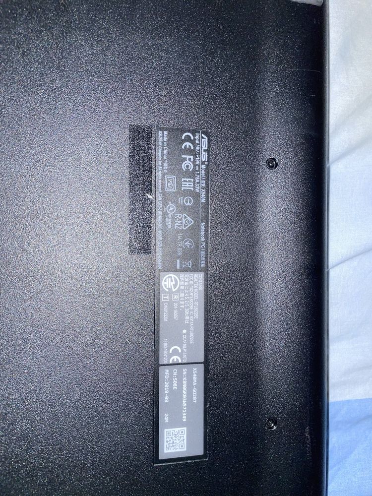 Vând laptop Asus S540M