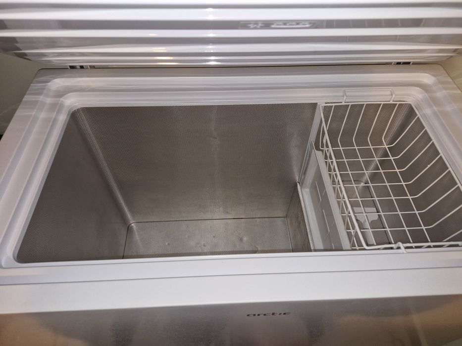 Lada frigorifica arctic 230 litri