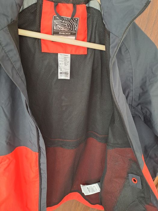 Яке за момче размер 141-150 см.