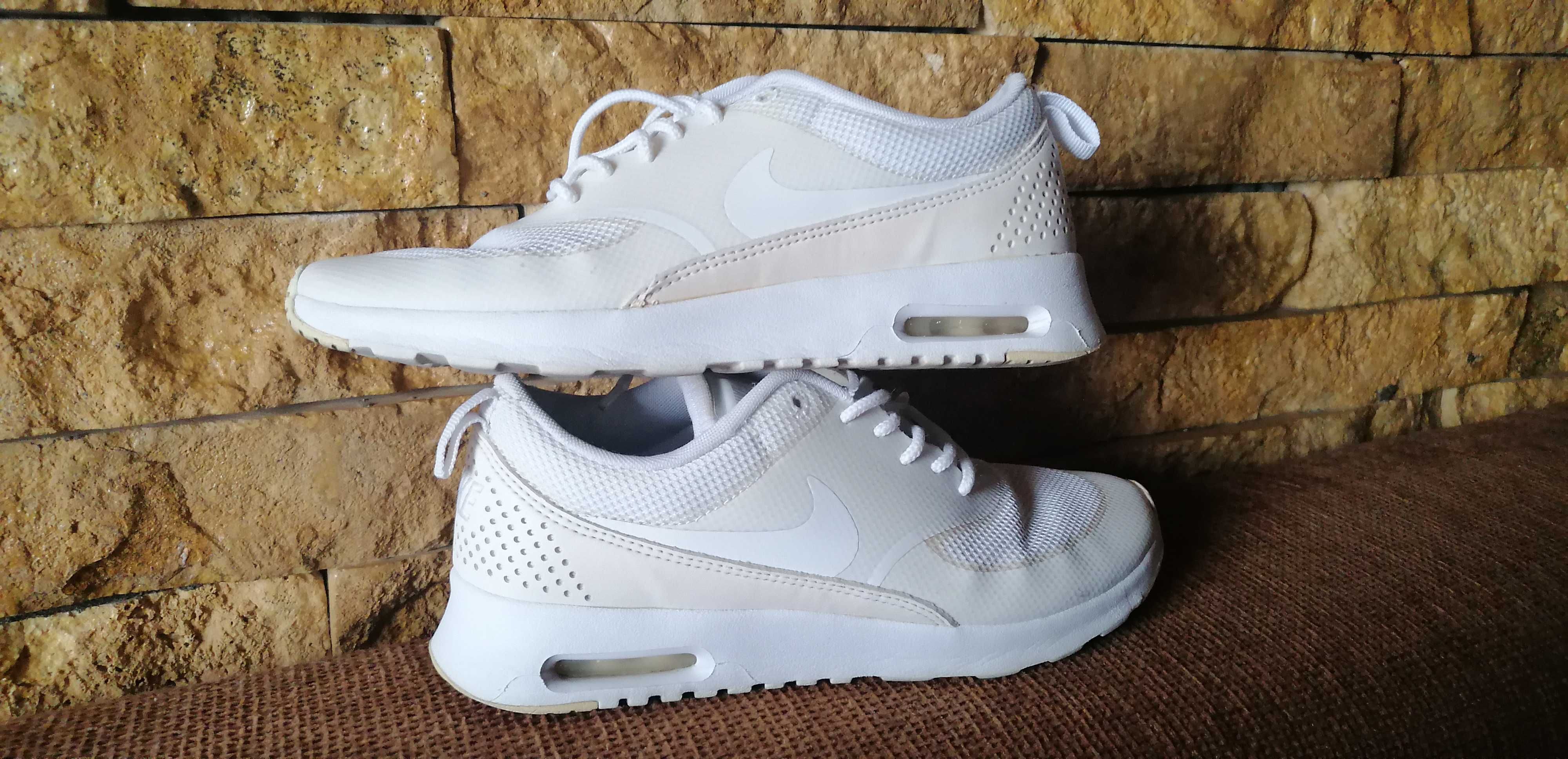 Nike Air mărimea 38, damă