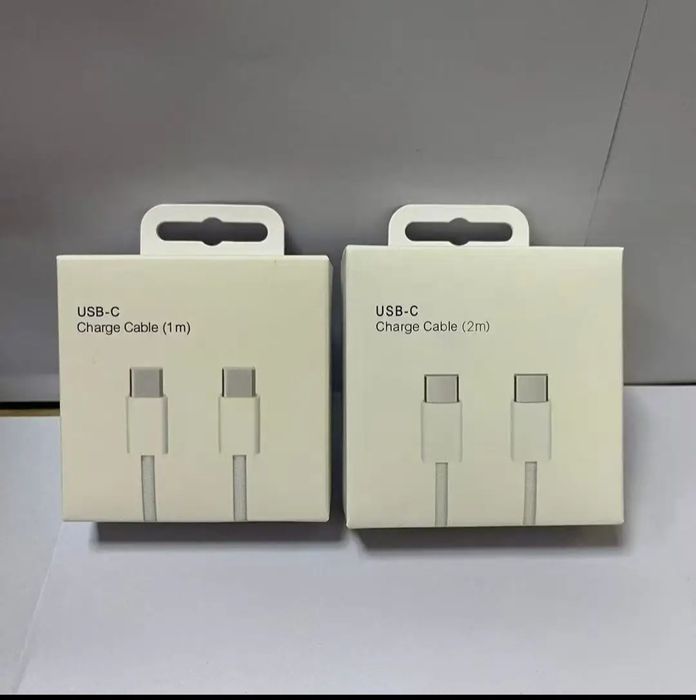 Кабел за зареждане Type- C to Type-C cable