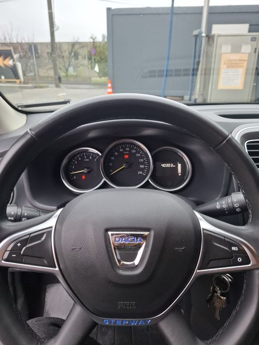 Logan MCV Stepway Prestige 2020